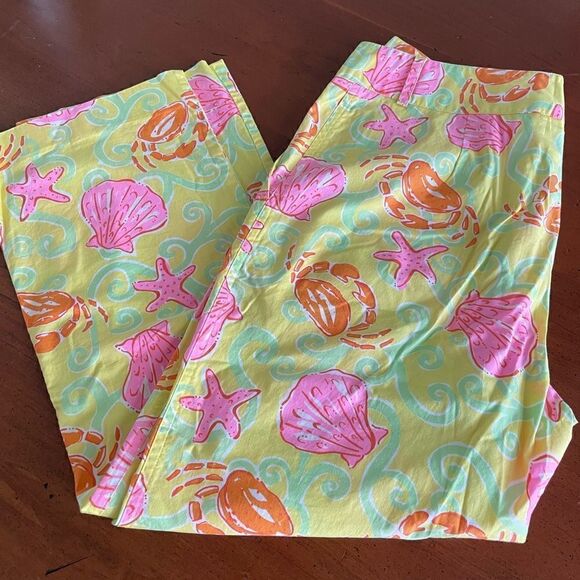 Lilly Pulitzer Seashell Starfish Cropped Pants - Picture 2 of 6